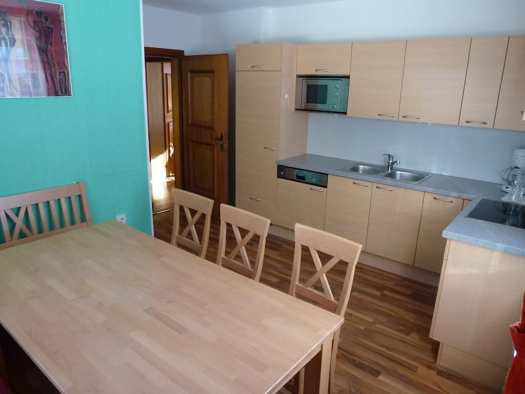 Ferienhaus Teigi 바그라인 객실 사진